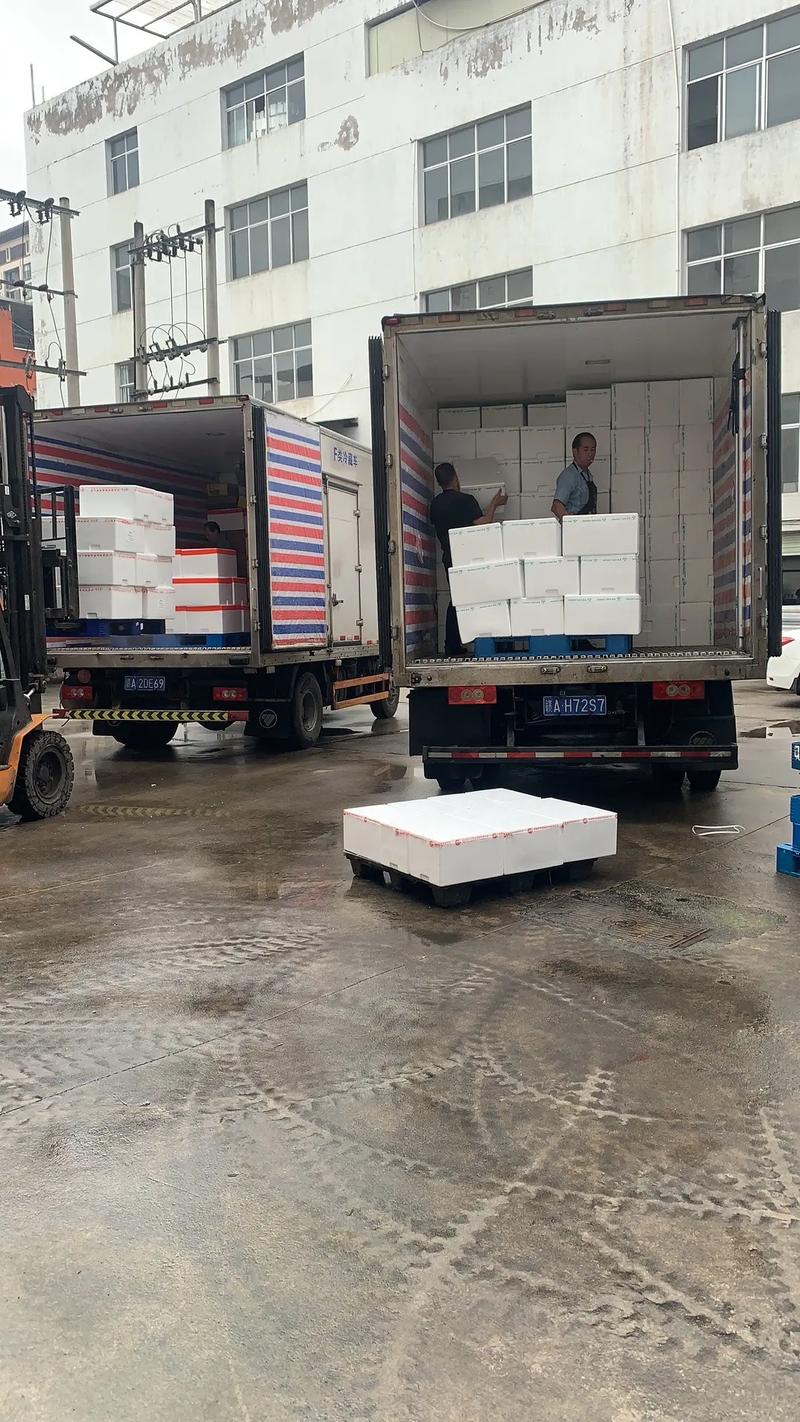 貨運物流裝卸貨運物流裝卸工累不累